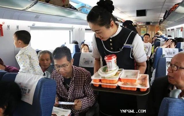 中老鐵路暑運(yùn)期間運(yùn)送跨境旅客同比增長(zhǎng)73.9%